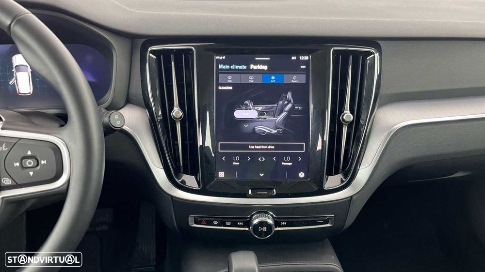 Volvo V60 2.0 T6 AWD TE Core - 6