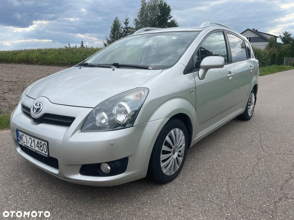 Toyota Corolla Verso - 1