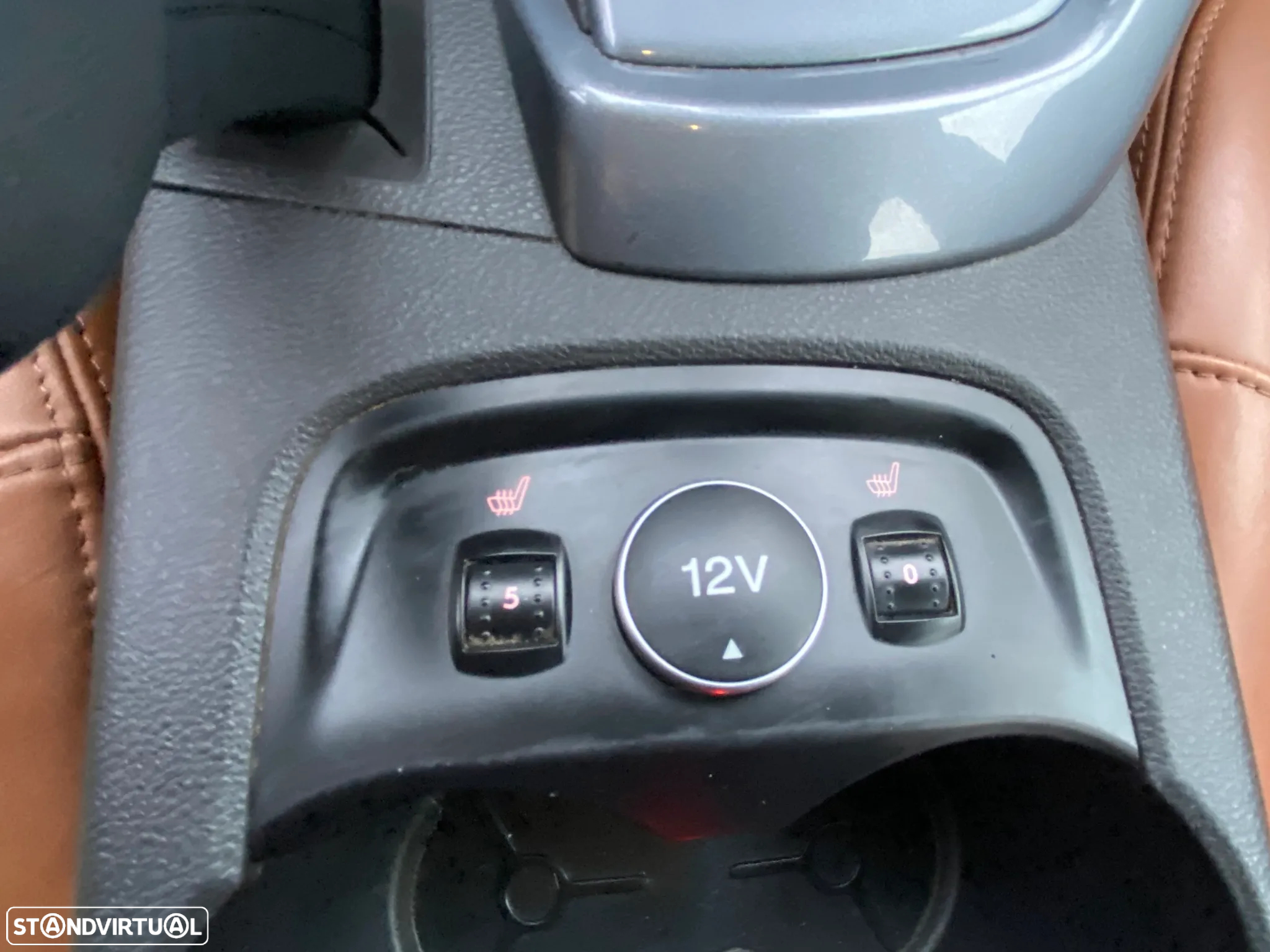 Ford Focus SW 1.0 EcoBoost S&S TITANIUM - 14