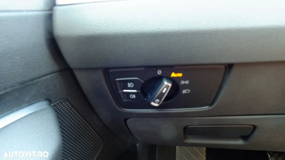 Volkswagen Passat Variant 2.0 TDI SCR DSG BlueMotion Comfortline - 14