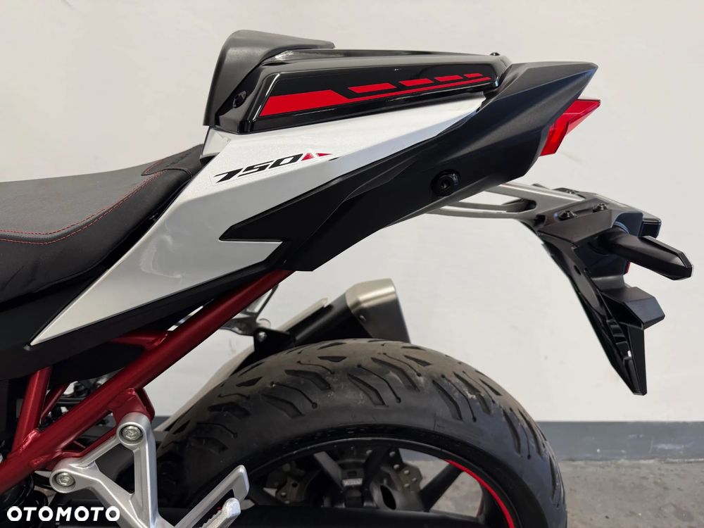 Honda Hornet - 25
