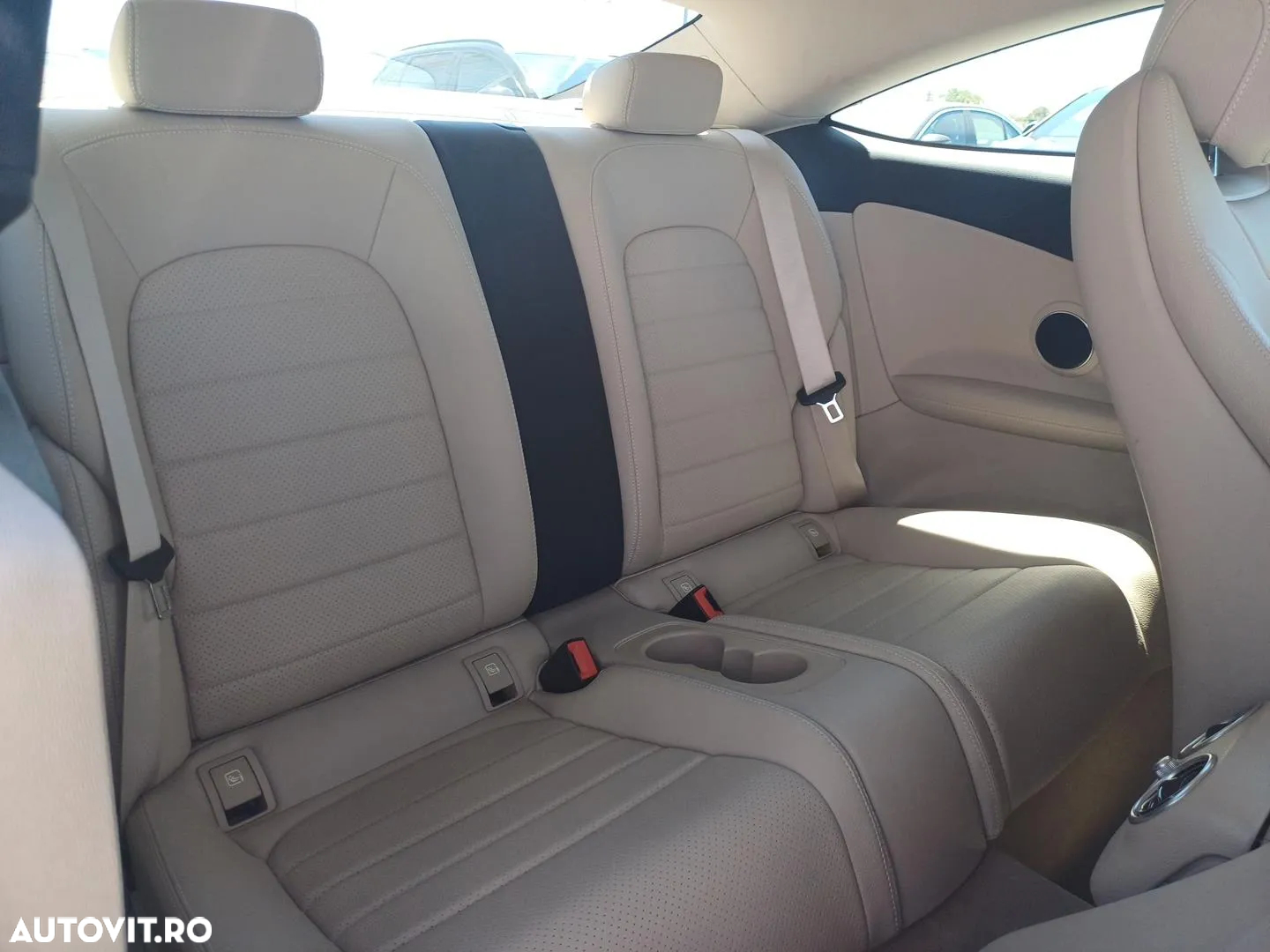 Mercedes-Benz C 200 Coupe 9G-TRONIC - 23
