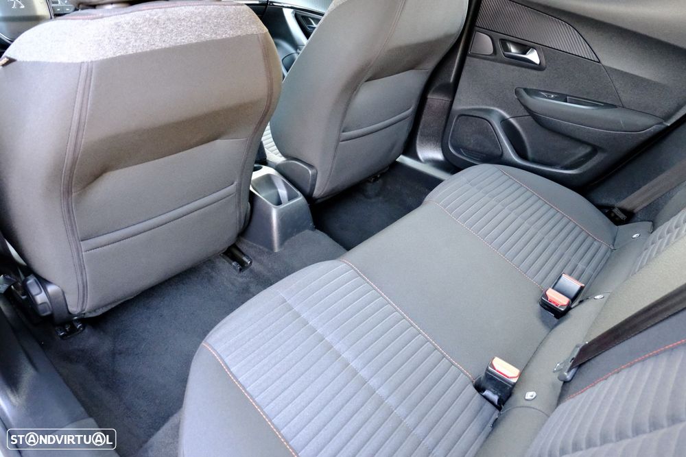 Peugeot 2008 1.5 BlueHDi Active Pack - 10