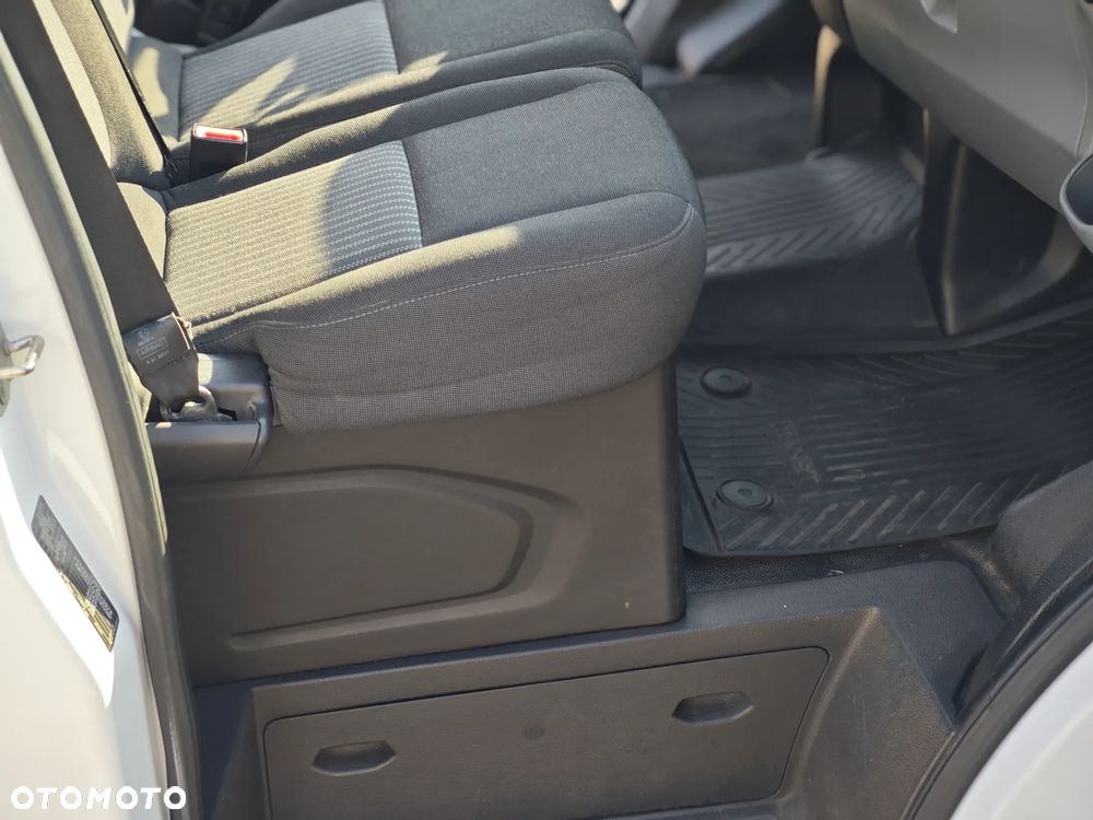 Ford Transit Custom - 8