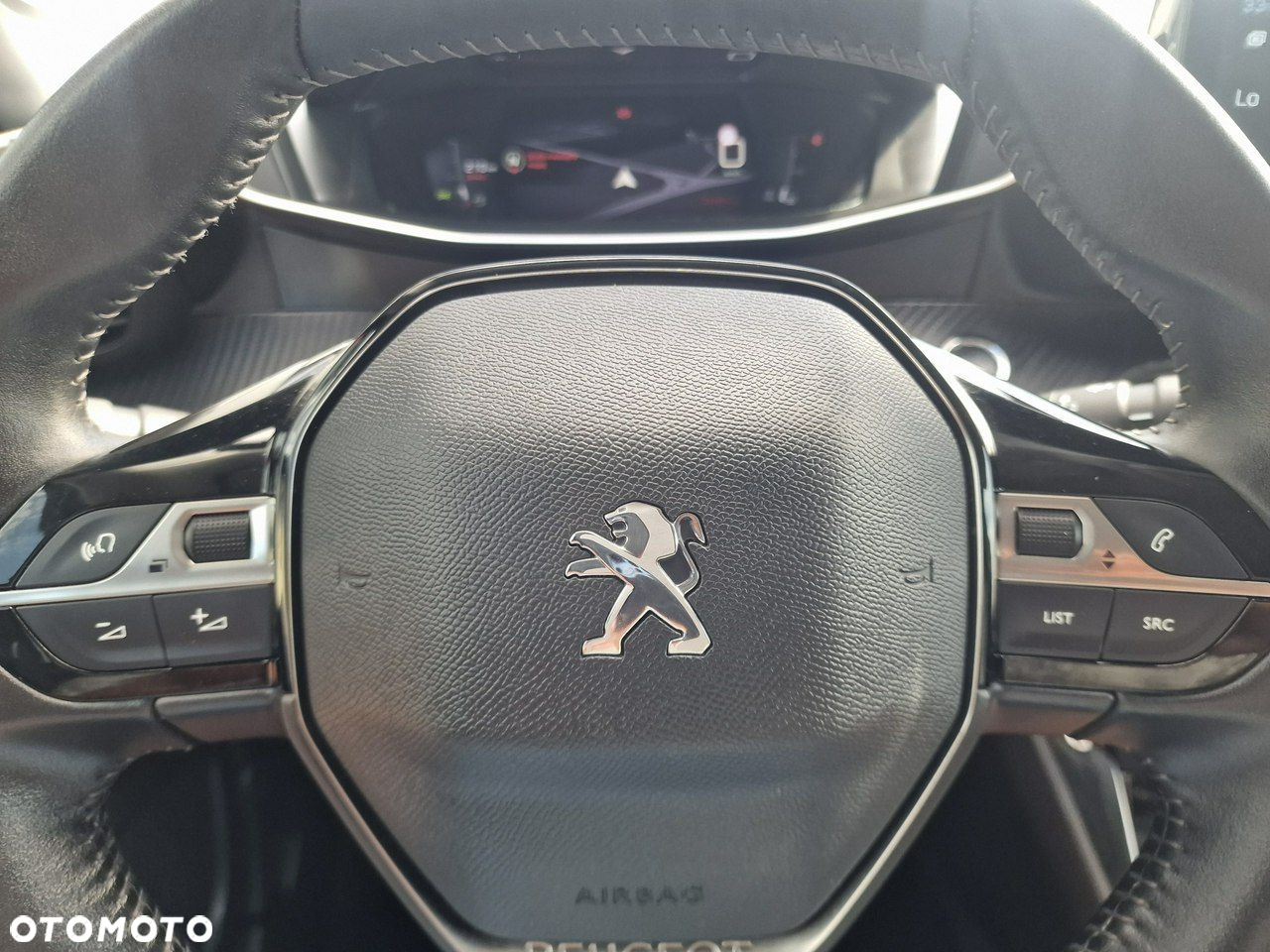 Peugeot 2008 1.5 BlueHDi Allure S&S - 28