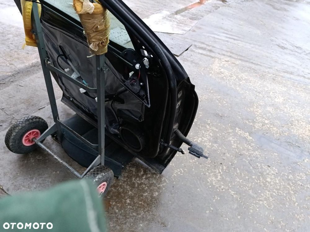 HYUNDAI TUCSON IV DRZWI LEWE PRZÓD - 7