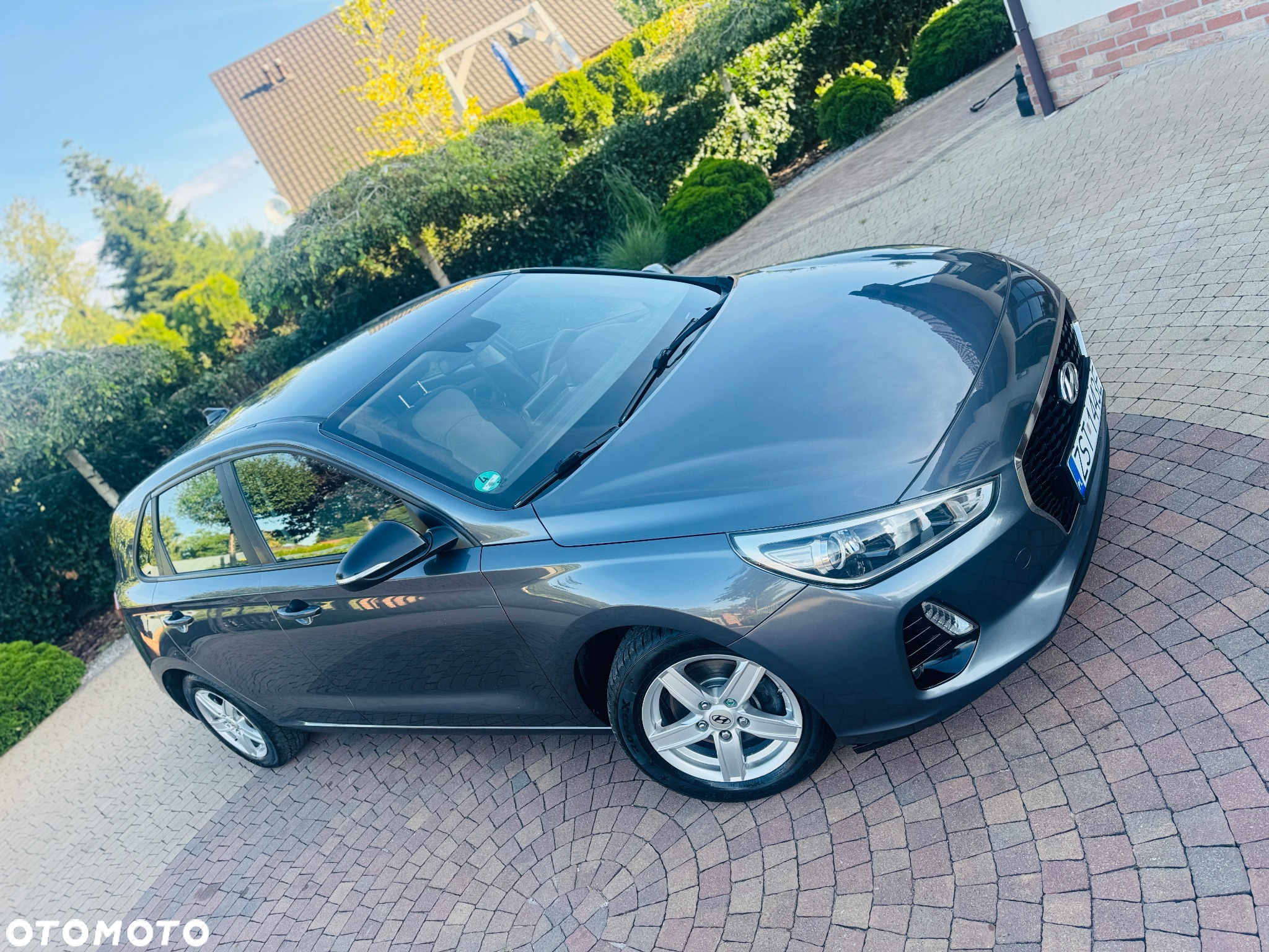 Hyundai i30 1.4 Premiere Comfort - 28