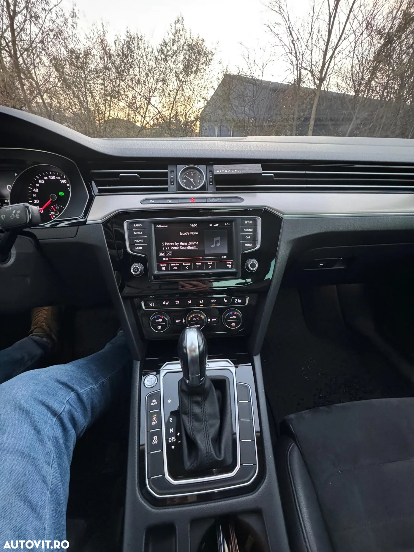 Volkswagen Passat 2.0 TDI DSG 4Motion Highline - 10