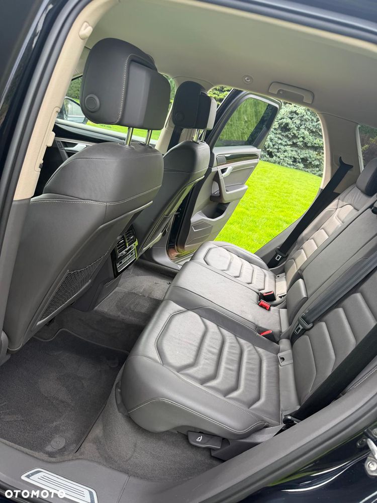 Volkswagen Touareg 3.0 V6 TDI 4Motion DPF Automatik - 11