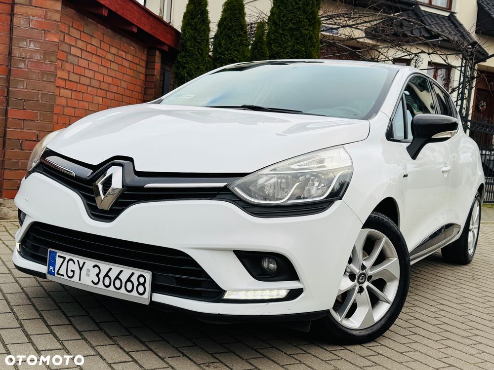 Renault Clio 1.2 16V Limited Plus - 1