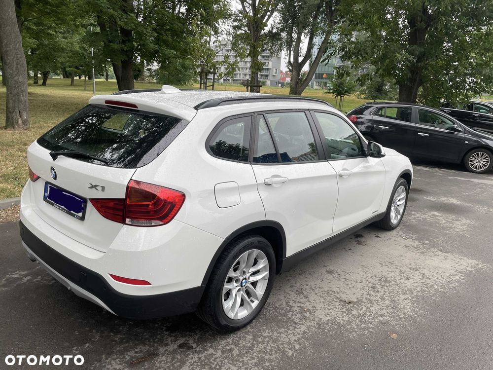 BMW X1 xDrive18d - 4
