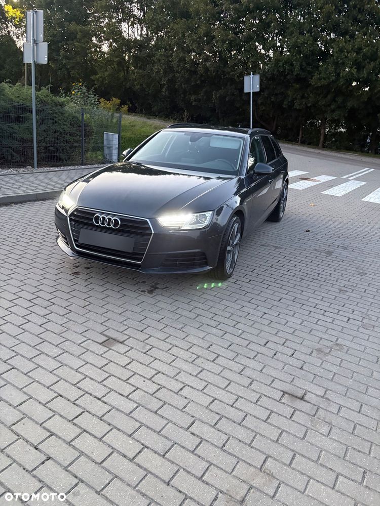 Audi A4 Avant 2.0 TDI S tronic - 1