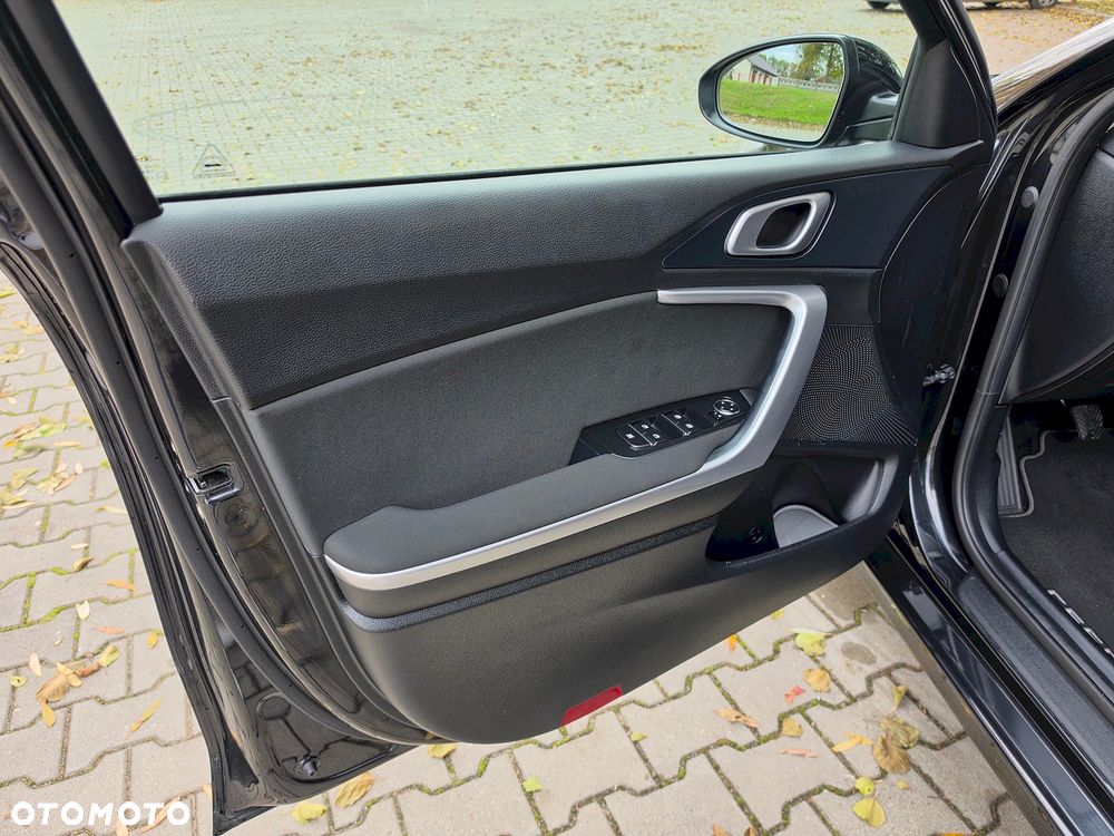 Kia Ceed 1.6 CRDi Eco-Dynamics+ (48V Mild-Hybrid) Edition 7 - 23