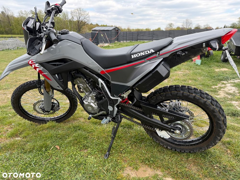 Honda CRF - 3
