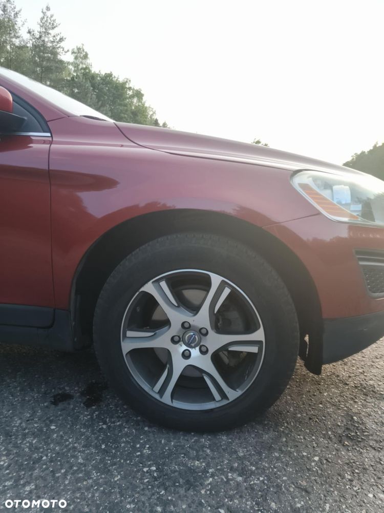 Volvo XC 60 T6 AWD RDesign - 10