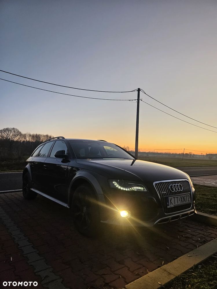 Audi A4 Allroad - 1