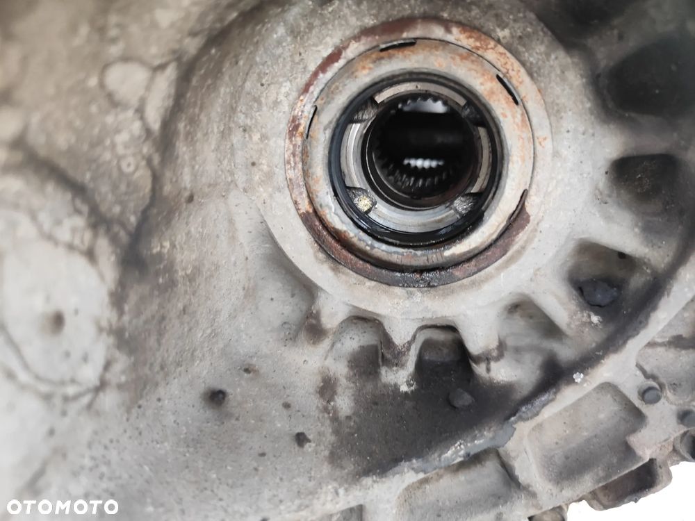 Kia Sportage 3 III 10- 2.0 CRDI AWD 4x4 Skrzynia manualna SB56JL + Reduktor - 15