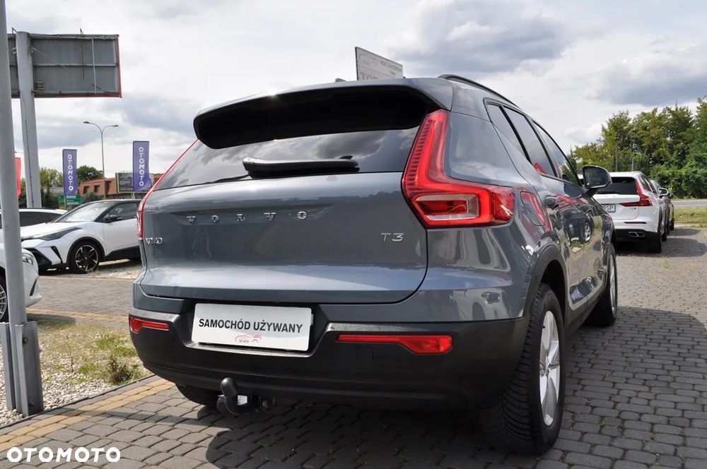 Volvo XC 40 T3 Momentum Core - 10