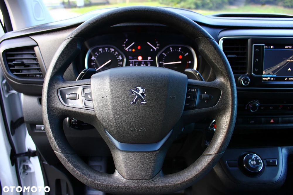 Peugeot EXPERT 2.0 177KM AUTOMAT  3 OSOBOWY NAVIGACJA KAMERA COFANIA ŁADNE AUTO - 33