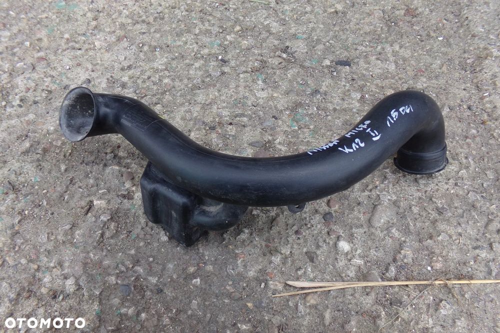 Rura dolot powiertrza 8200259215 Nissan Micra k12