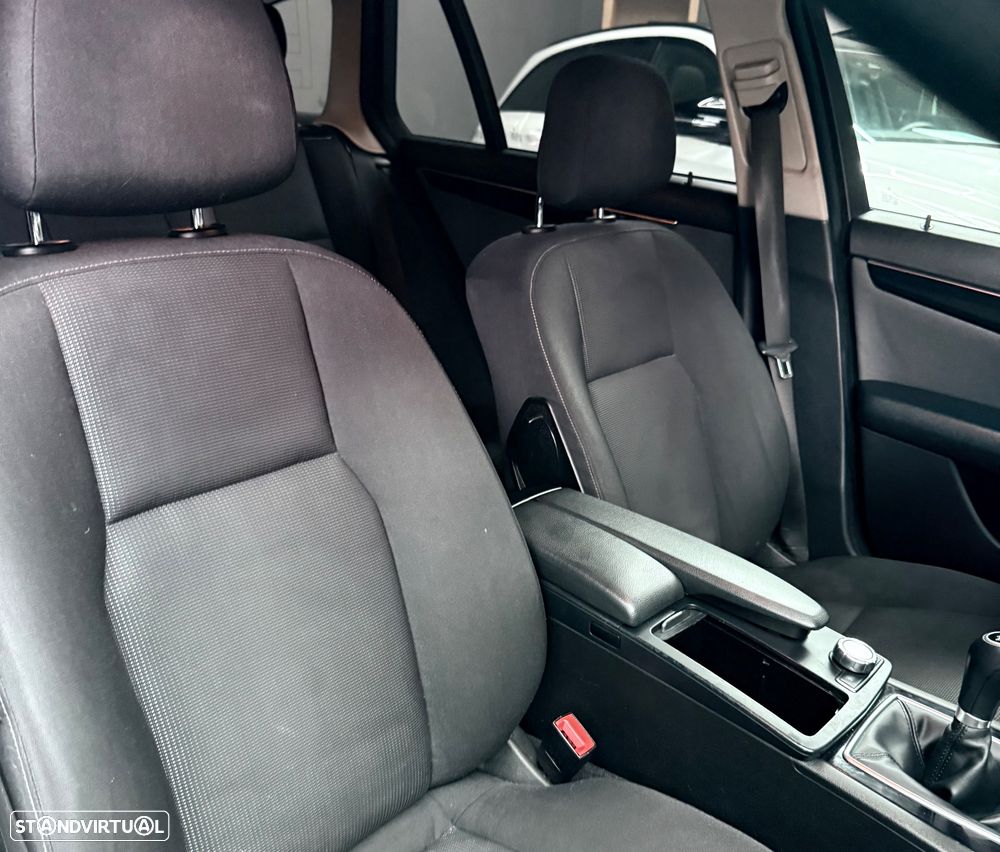 mercedes-benz c-180 ver-cdi-executive-blueefficiency - 15