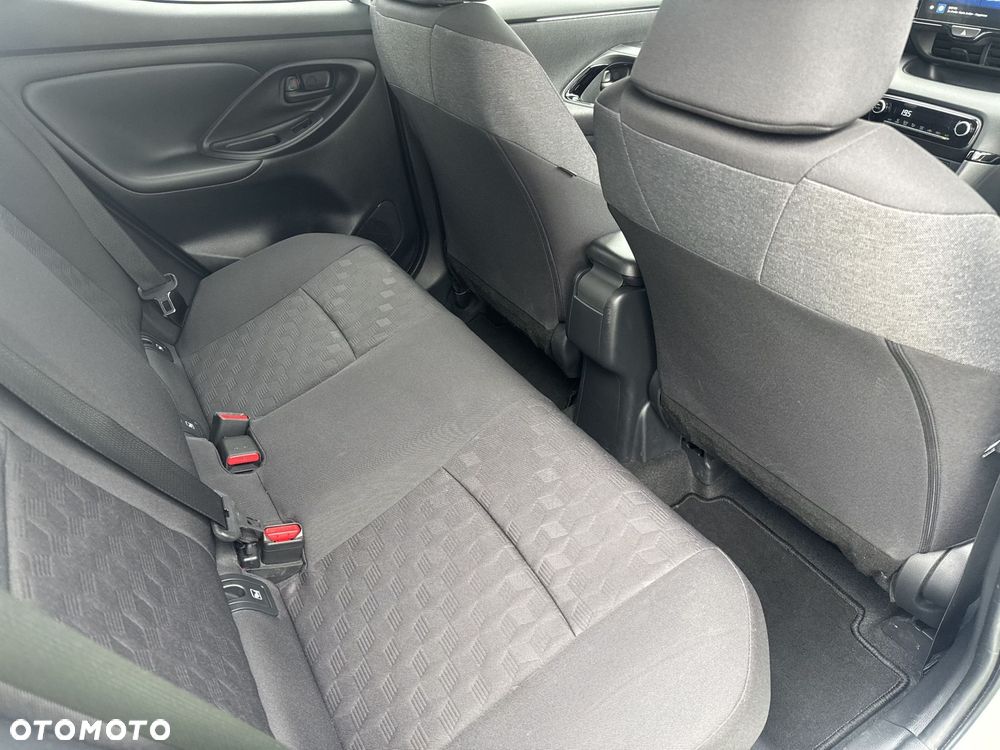 Toyota Yaris Hybrid 1.5 Style - 14