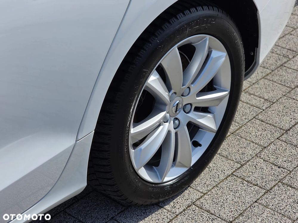 Volvo V60 B3 B Momentum Pro - 33