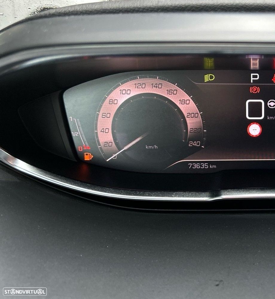 Peugeot 3008 1.2 PureTech GT EAT8 - 10