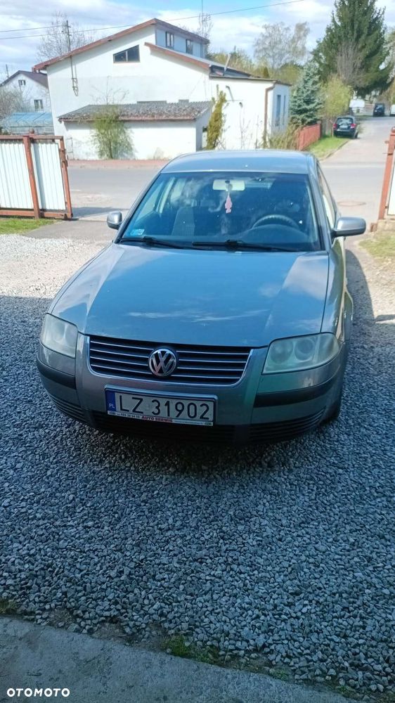 Volkswagen Passat 1.9 TDI Basis - 1
