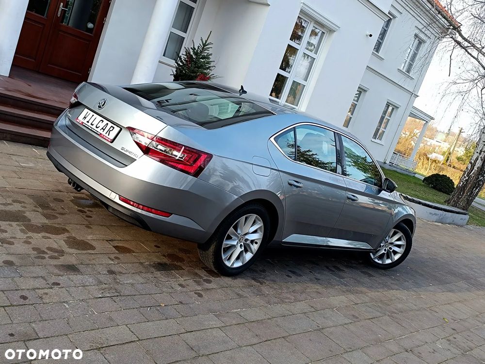 Skoda Superb 1.4 TSI ACT DSG Ambition - 12