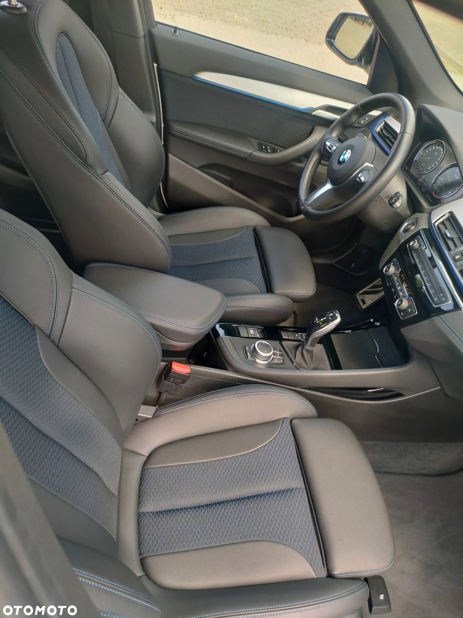 BMW X1 sDrive18d M Sport - 12