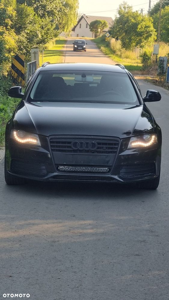 Audi A4 Avant - 8