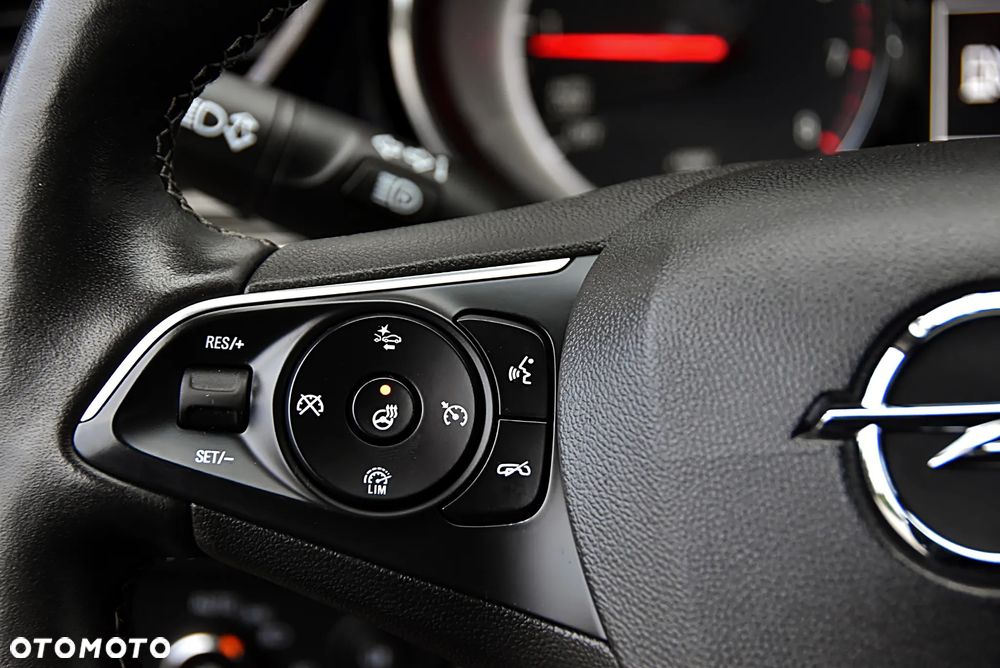 Opel Insignia 1.5 T GPF Innovation S&S - 36