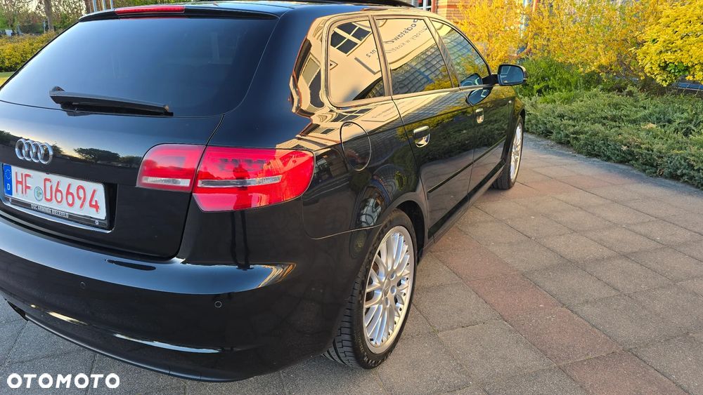 Audi A3 Sportback 1.4 TFSI S Line Sportpaket plus - 21