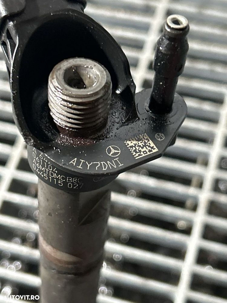 Injector Mercedes ML W164 3.0 D 2005 - 2008 224CP 642.940 (1200) Diesel A6420700587 - 3