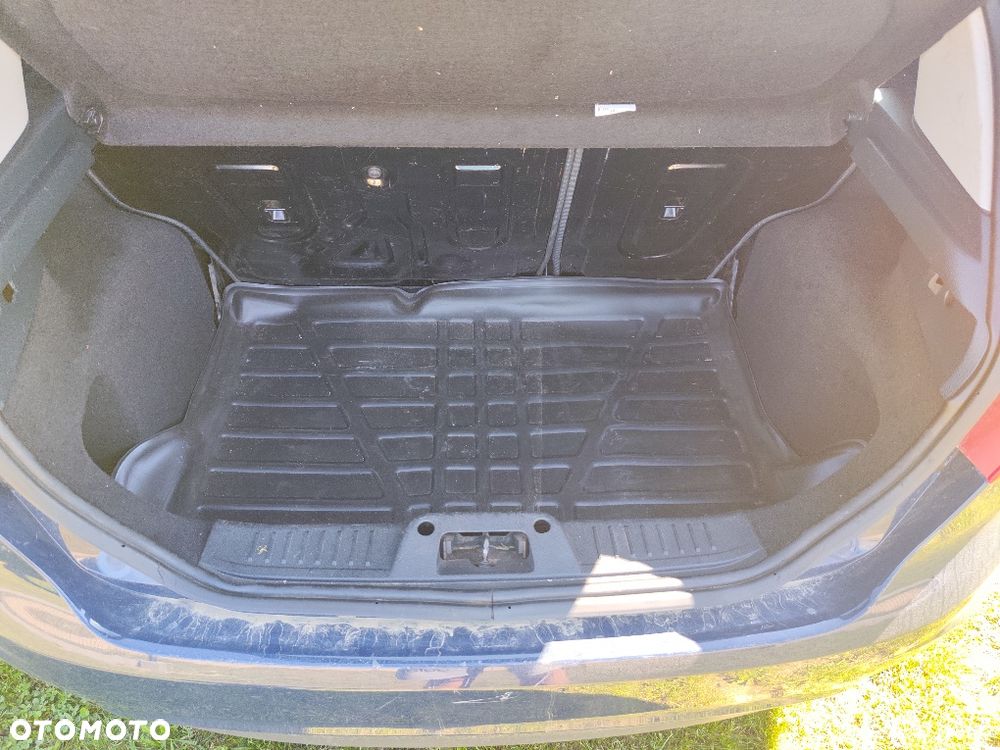 Ford Fiesta - 3