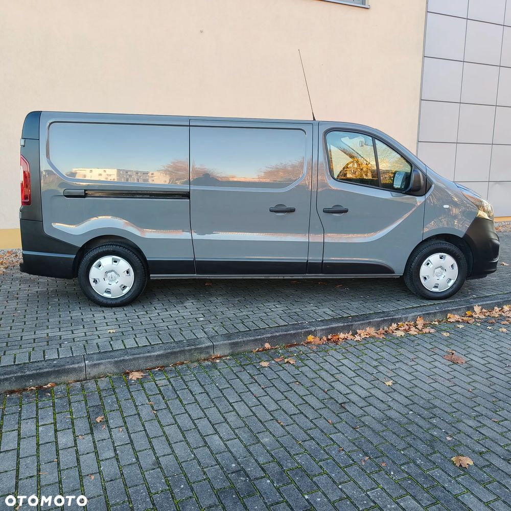 Opel vivaro - 3