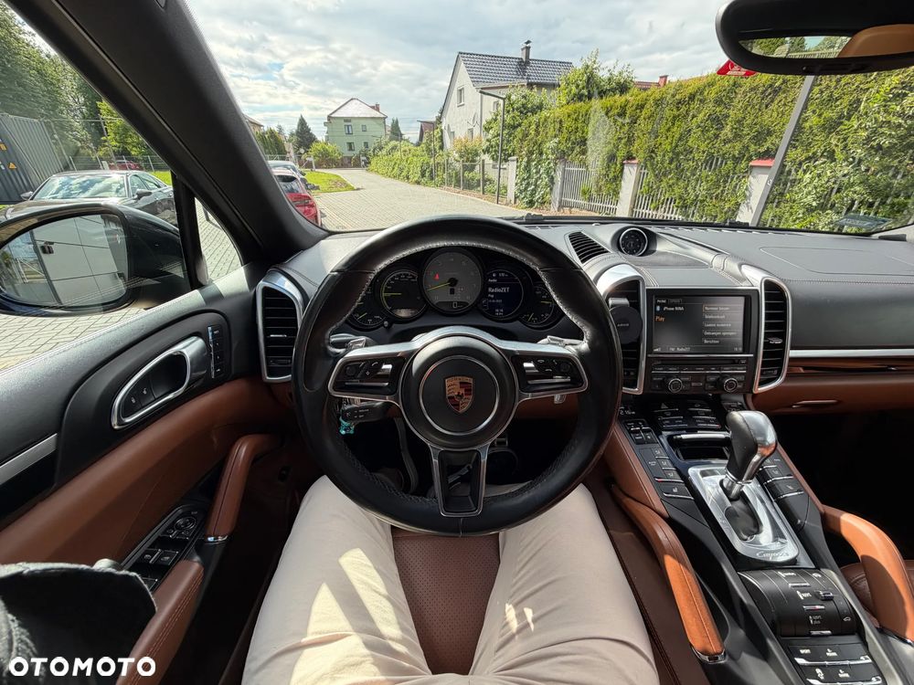Porsche Cayenne Tiptronic S - 23