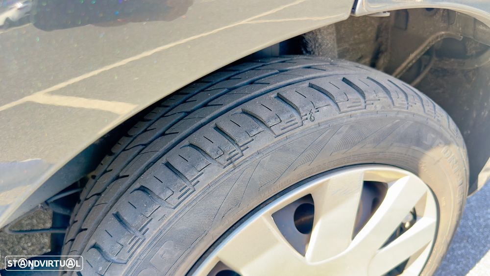 Peugeot 107 1.0 Access - 13