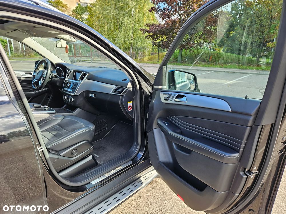 Mercedes-Benz ML 350 BlueTec 4-Matic - 18