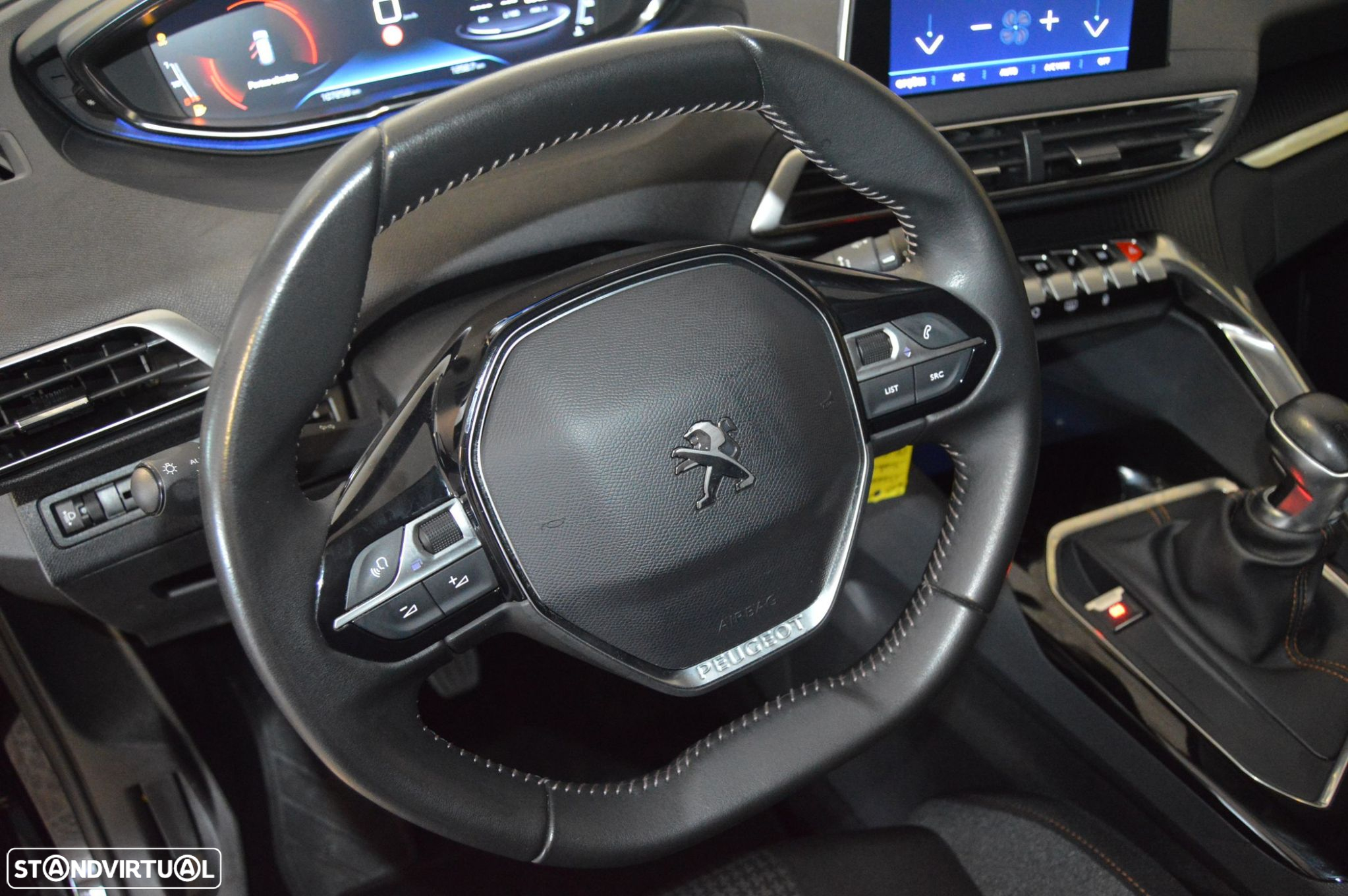 Peugeot 3008 PureTech 130 Stop & Start Active - 32