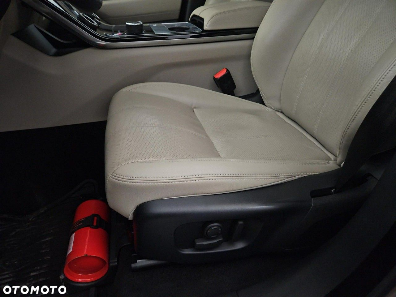 Land Rover Range Rover Velar 2.0 Si4 GPF SE - 12