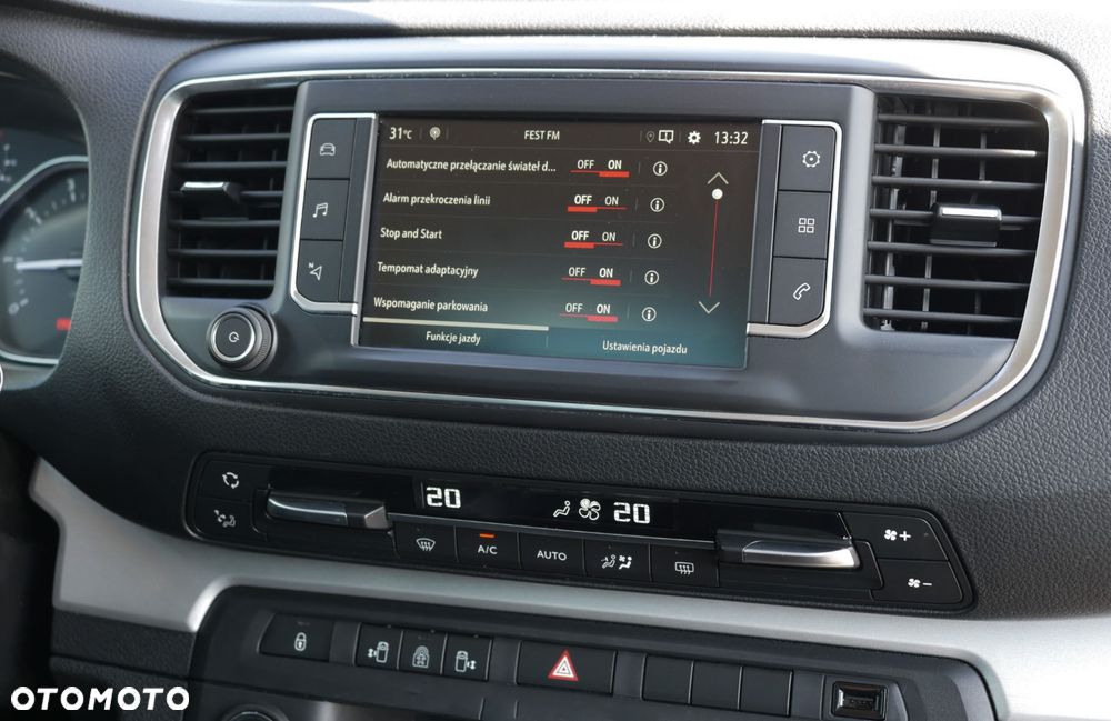 Opel Zafira 2.0 D M Elegance - 22