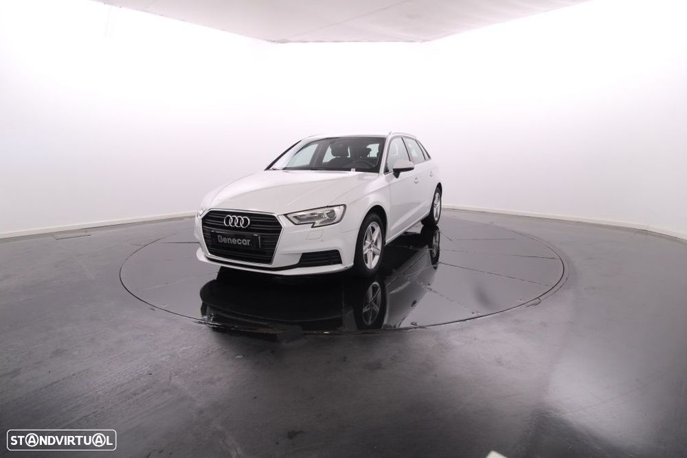 Audi A3 Sportback 30 TDI - 13