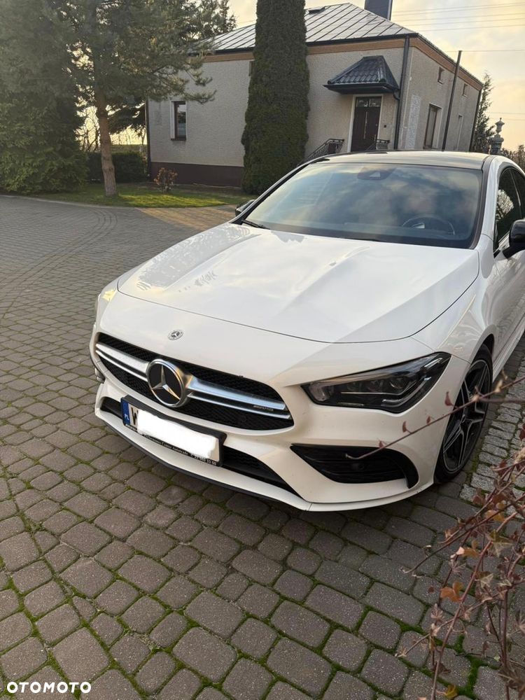 Mercedes-Benz CLA - 2