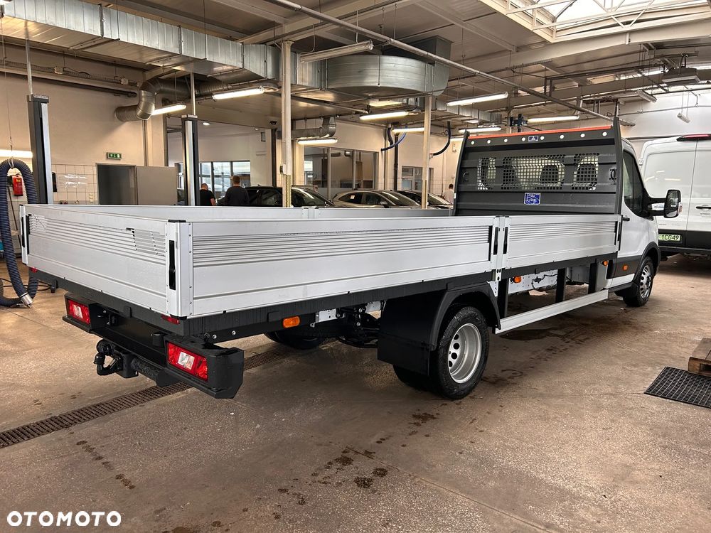 Ford Transit - 7