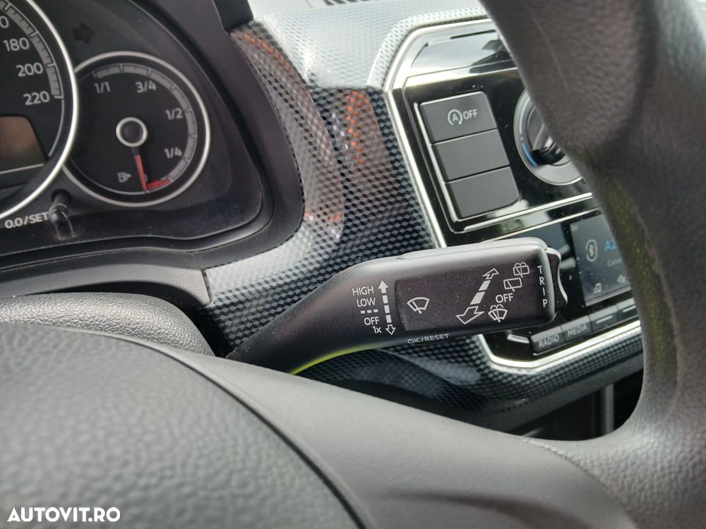 Volkswagen up! 1.0 MPI Move - 11
