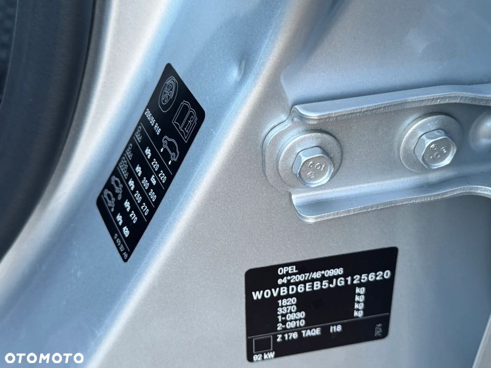 Opel Astra 1.4 T Enjoy - 11