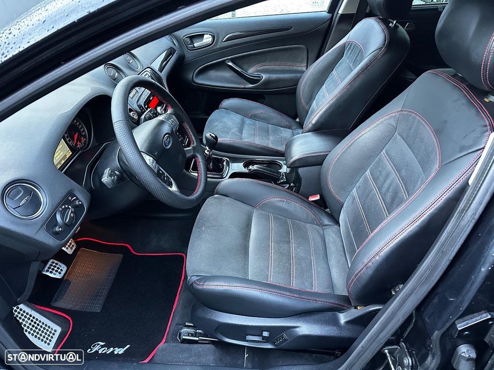 Ford Mondeo SW 2.2 TDCi Titanium S - 24