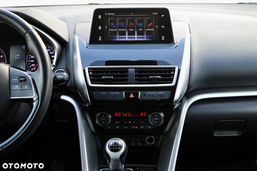 Mitsubishi Eclipse Cross 1.5 T Intense - 14